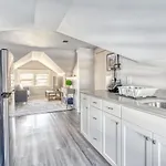 Stay Portland - Luxury Portland Gem! 99 Walk Score, New Remodel